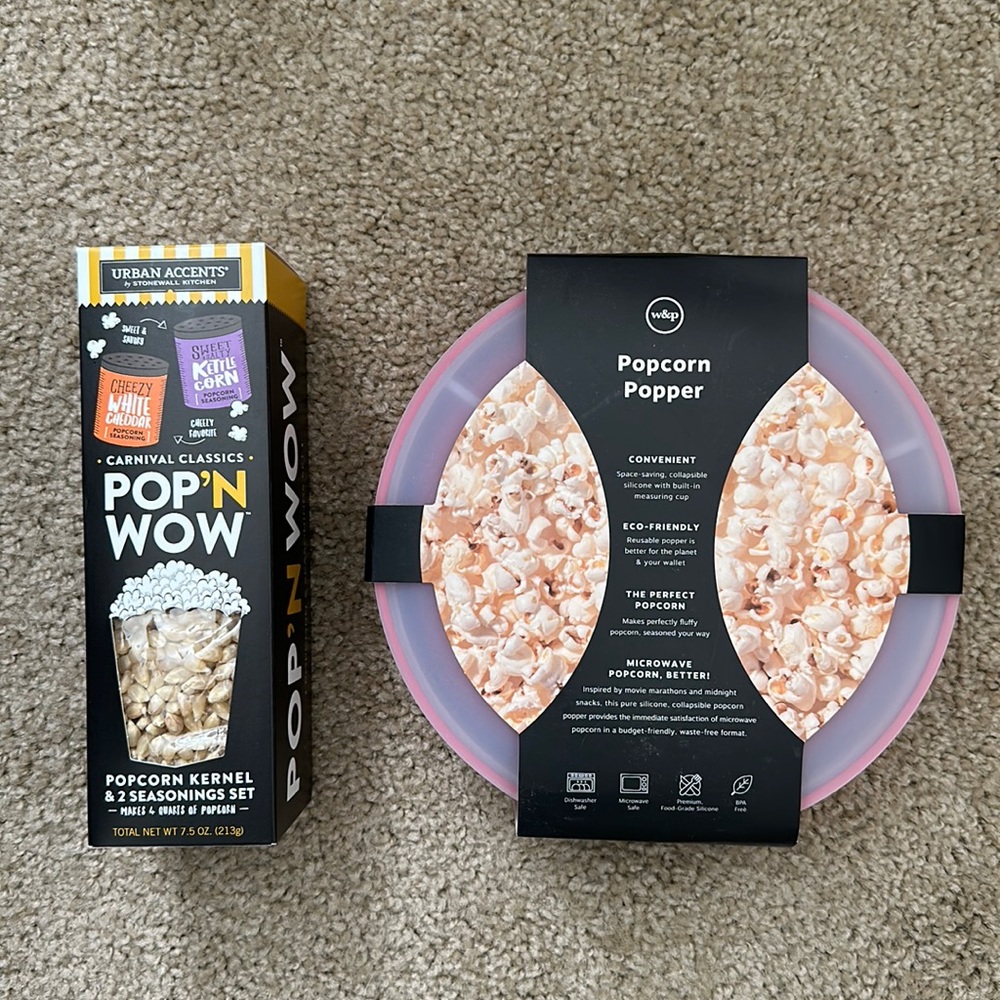 W&P popcorn popper and popcorn kernel set